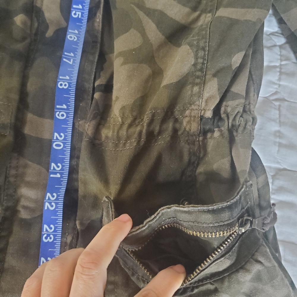 New express jacket - Picture 5 of 16